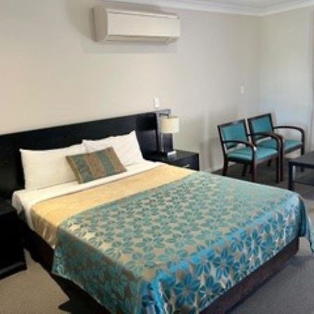 Royal Motel Miles Ngoại thất bức ảnh