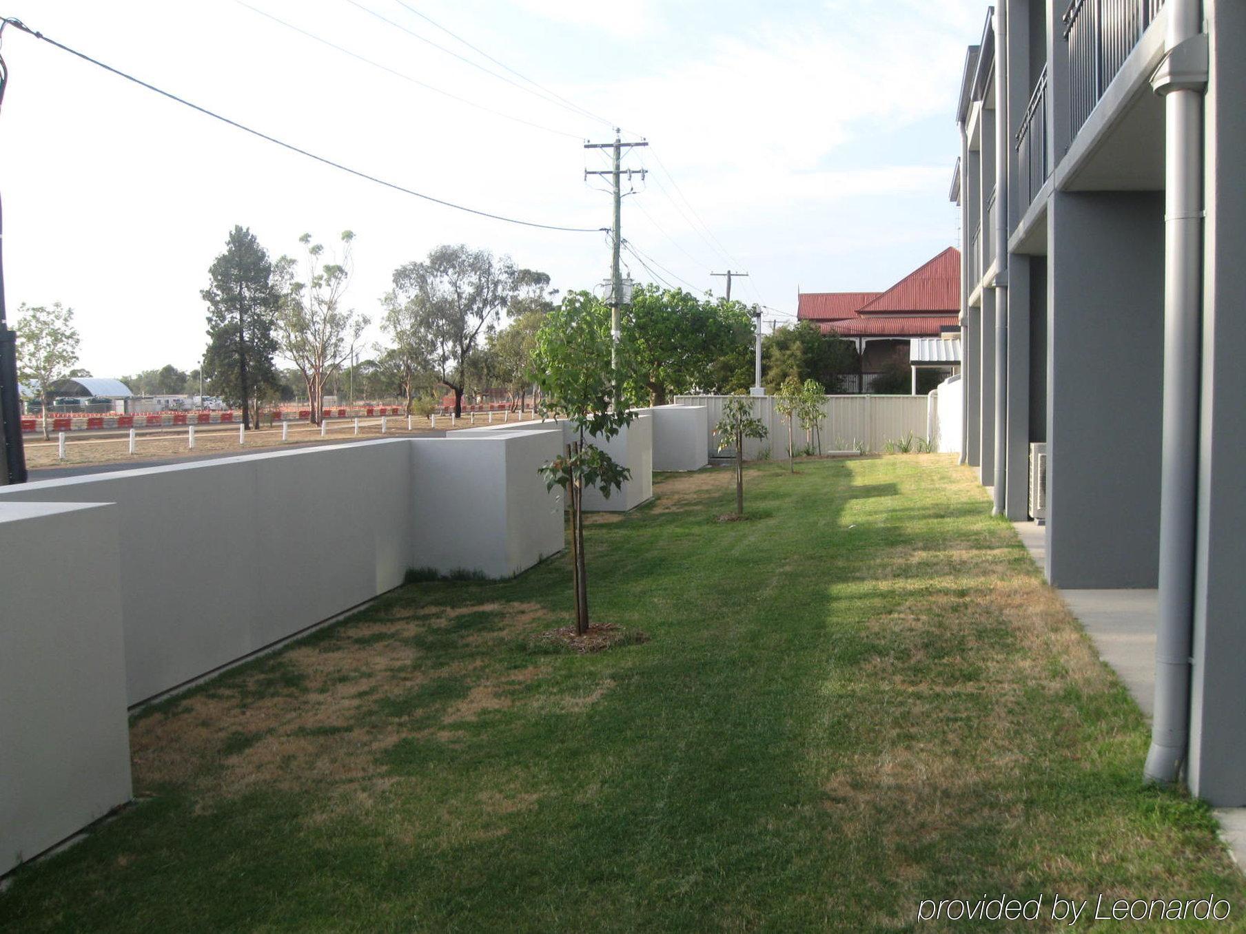 Royal Motel Miles Ngoại thất bức ảnh