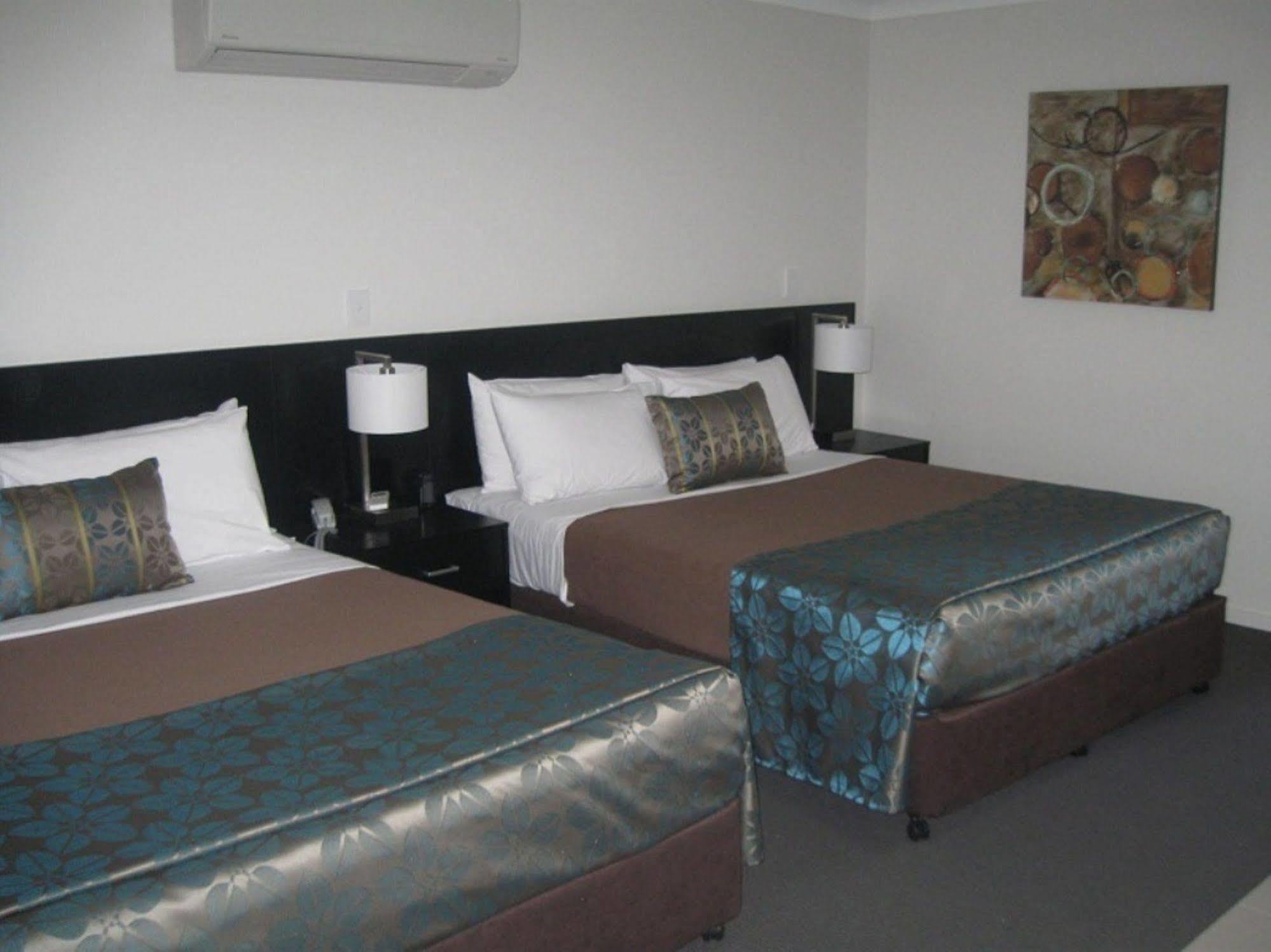 Royal Motel Miles Ngoại thất bức ảnh